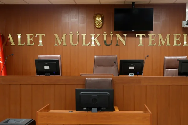 Duruşmalara 'koronavirüs' ertelemesi