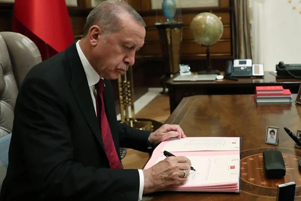 Erdoğan'ın imzasıyla genelge yayınlandı: Nisan sonuna kadar ertelendi
