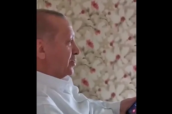 Erdoğan, Miraç Kandili'ni tebrik eden Esma Çökmen'le telefonda görüştü