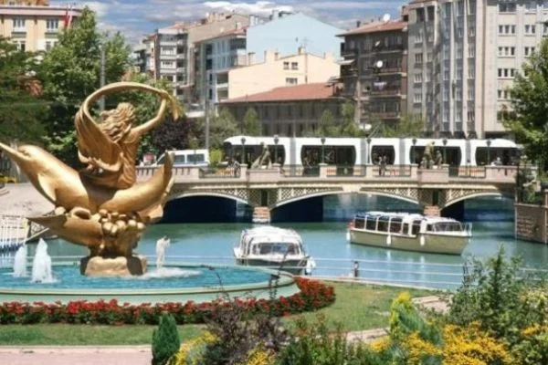 Eskişehir'i görmeden 'gezdim' demeyin!