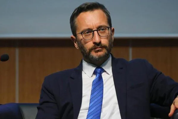 Fahrettin Altun: Rejimin sivilleri öldürmesine ya da sınırlarımıza sürmesine izin vermeyeceğiz
