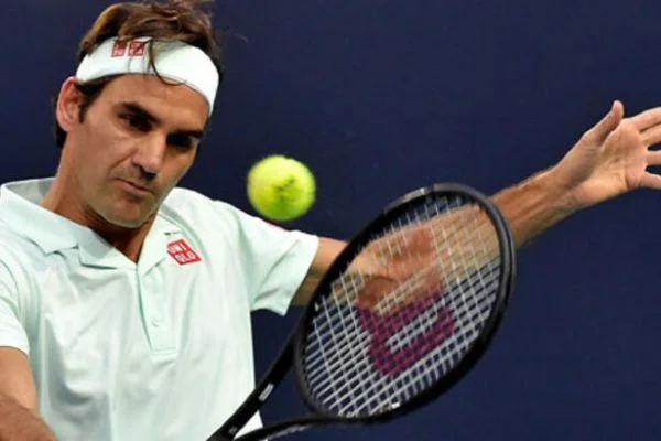 Federer'den koronavirüsle mücadele için 1 milyon dolar yardım