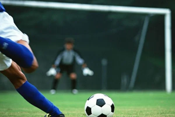 Futbol kulüpleri borsada 'gol yedi'