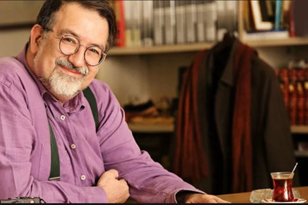 Gazeteci -yazar Murat Bardakçı'nın koronavirüse karşı 'ilginç' tedbir listesi