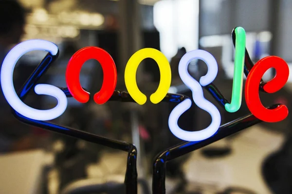 Google'dan çalışanlarına önlem: Koronavirüs nedeniyle evden çalışılacak