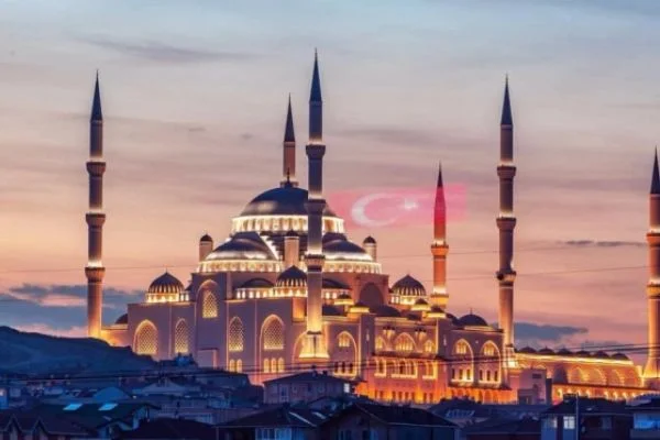 'Hayata ayar vermenin gecesidir Miraç'