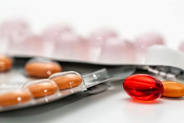 İbuprofen nedir? DSÖ'den koronavirüse karşı İbuprofen uyarısı