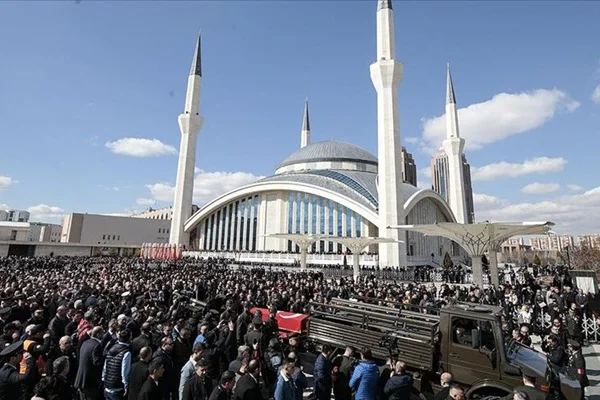 İdlib şehitleri son yolculuğuna uğurlandı