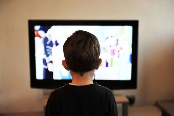 İnternet ve televizyon üzerinden eğitim nasıl olacak?