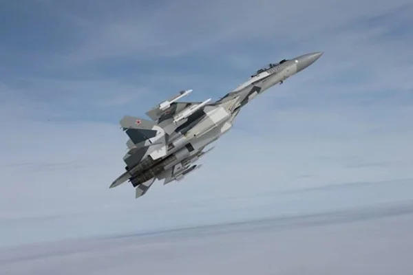 İsrail haber sitesi Nziv.net'in iddiası: Rus savaş uçağı, Türk F-16'sının Suriye rejim uçağını düşürmesini engelledi