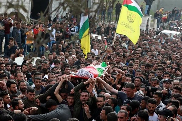 İsrail'in şehit ettiği çocuk son yolculuğuna uğurlandı