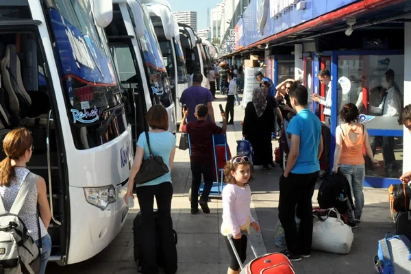 İstanbul'da otobüsle şehir dışına çıkış yasaklandı