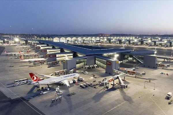 İstanbul Havalimanı 11 ayda 64 milyon yolcuya hizmet verdi