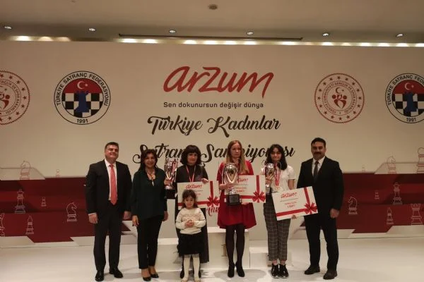 Kadınlara desteği artırmak en büyük 'Arzum'uz