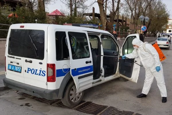 Keçiören Belediyesi'nden kurum ve kuruluşlara dezenfekte desteği