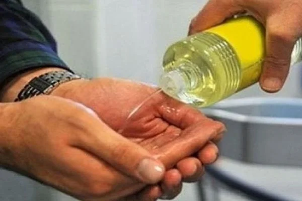 Kolonya abdesti bozar mı? Koronavirüse karşı kullanılan kolonya caiz mi?