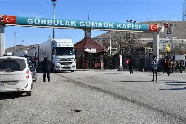 Koronavirüs nedeniyle 150 TIR'lık 'yumurta kapıya dayandı'