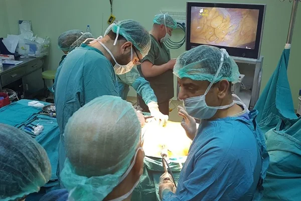 Koronavirüs sebebiyle acil olmayan tüm ameliyatlar durduruldu