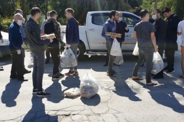 Kuzey Kıbrıs'ta, Türk dünyasından öğrenciler unutulmadı