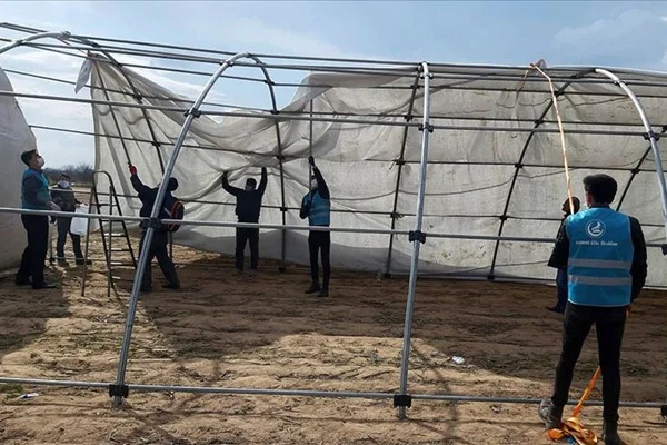 MHP, Edirne Pazarkule Sınır Kapısı'nda göçmen kreşi kurdu