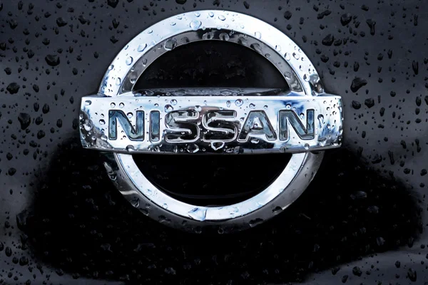 Otomotiv devi Nissan üretimi durdurdu