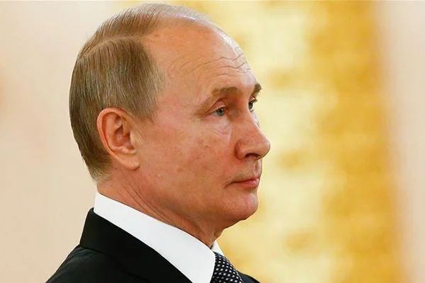 Putin, 2036'ya kadar başkanlık yapmasına imkan sağlayacak tasarıyı onayladı