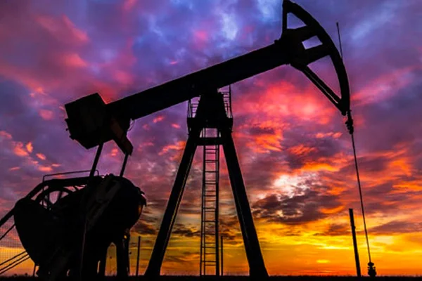 Rus borsa uzmanı Babin'den, dikkat çeken 2 petrol senaryosu