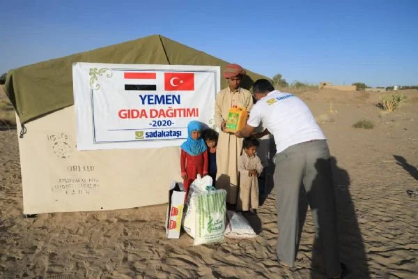 Sadakataşı'ndan Yemen'e gıda yardımı