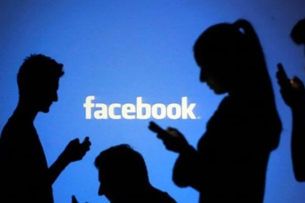 Sağlık Bakanlığı'na Facebook desteği