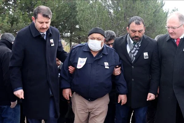 Şehit babasından Erdoğan'a: Bin tane oğlum olsa binini yine gönderirim