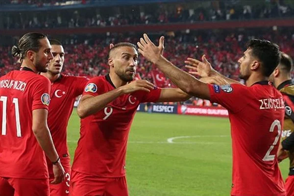 Slovenya-Türkiye maçı seyircisiz oynanacak