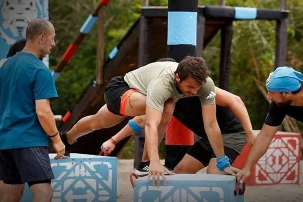 Survivor'da dokunulmazlık oyununu kim kazandı?