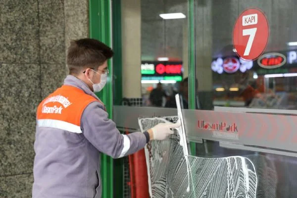 Terminal'de detaylı temizlik