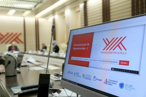 Üniversitelerde uzaktan eğitim dönemi yarın başlıyor