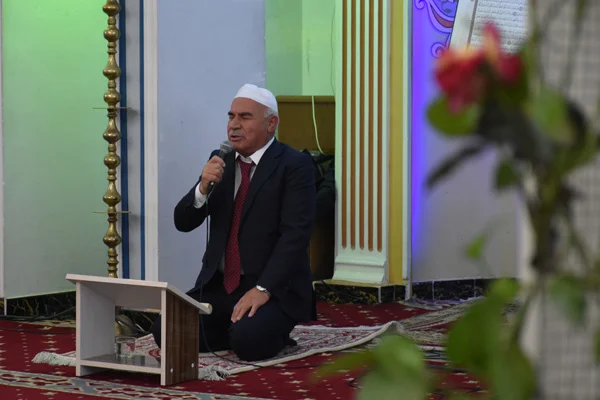 Ünlü hafız ve mevlithan İsmail Coşar ile eşi trafik kazasında yaşamını yitirdi