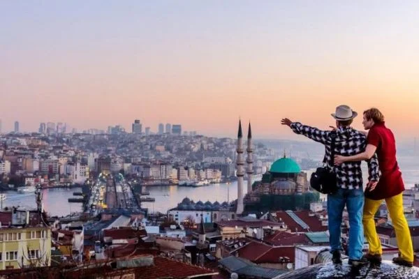 Yabancı turistler Türkiye'yi 'güvenli' buluyor