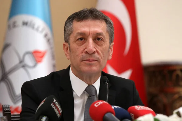 YKS ve LGS'de çıkacak soruların konu dağılımı hafta başında açıklanacak