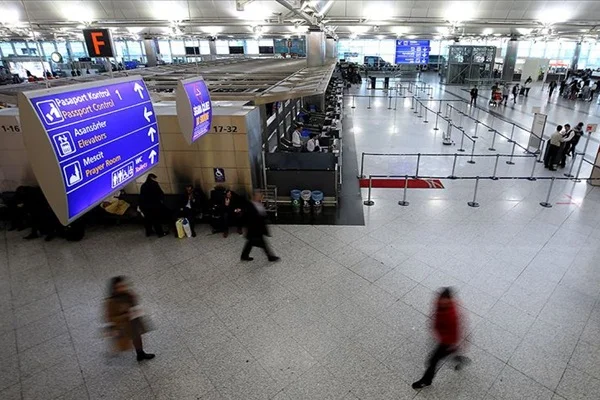 Yurt içi uçuşlarda 'Seyahat İzin Belgesi' istenecek