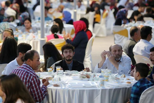 81 ile 'ramazan' genelgesi: Toplu iftar ve sahur yasak, pide satışı iftardan iki saat önce bitecek