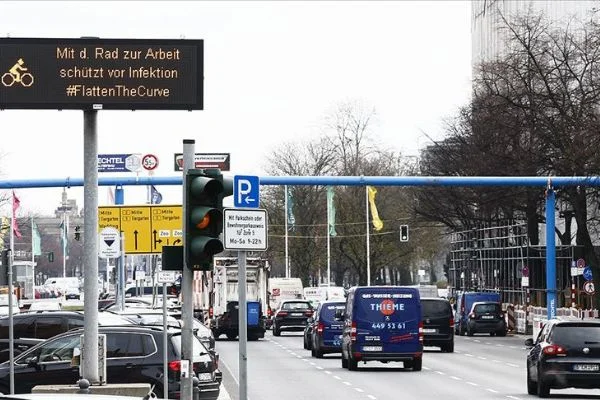 Almanya'da Kovid-19'dan ölen Türklerin sayısı 100'e çıktı