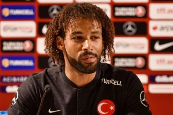 Antalyaspor'un yıldızı transfer mi oluyor?
