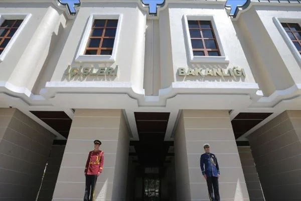 Asılsız ve provokatif koronavirüs paylaşımı yapan 303 kişi yakalandı