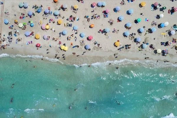 Bakan açıkladı: 2020'de tatil nasıl olacak?