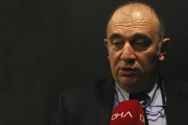 Bilim Kurulu Üyesi Kara: Geçen yaz gibi bir yaz olmayacak