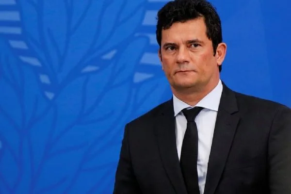 Brezilya hükümetinden sürpriz istifa