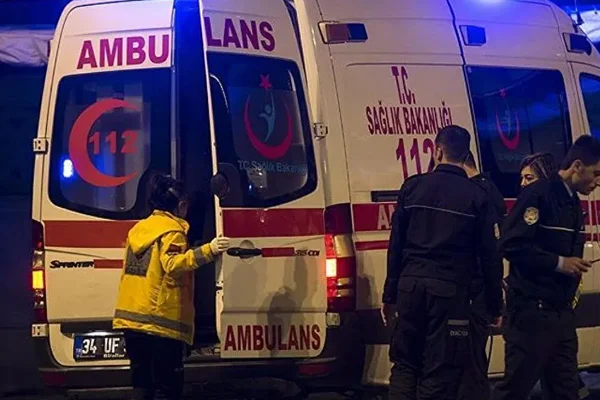 Dezenfektan ve etil alkol içen kişi hastanelik oldu