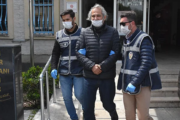 Gazeteci Hakan Aygün, Bodrum'da gözaltına alındı