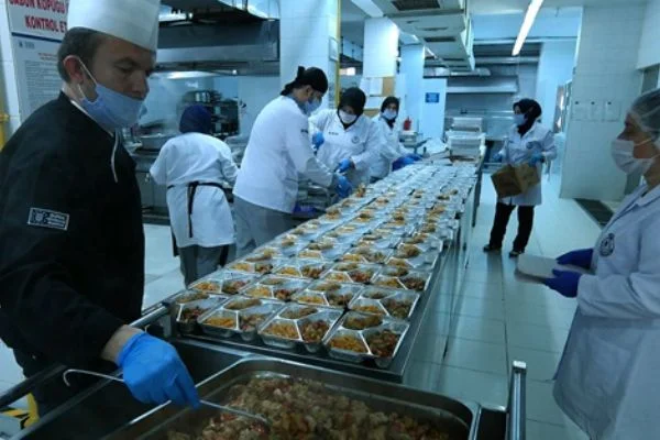 Gönül sofrasında herkese yer var