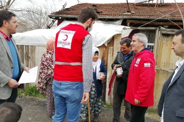 Kızılay Vefa Sosyal Destek Grubu ile görev başında