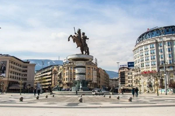 Kuzey Makedonya'da OHAL 30 gün daha uzatılacak